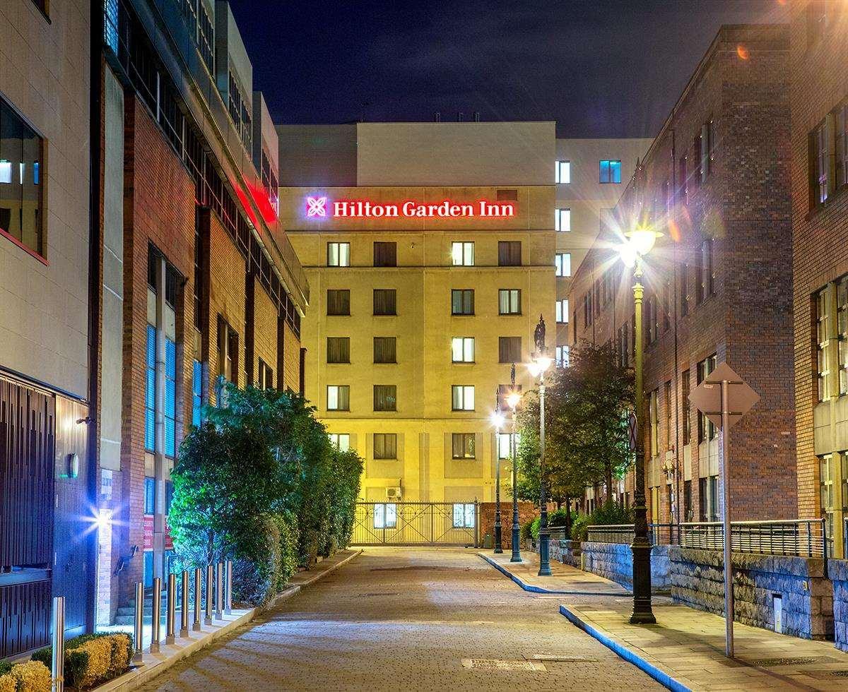 Hilton Garden Inn Dublin City Centre Exterior photo